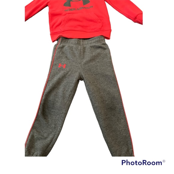 Under ARMOUR  set toddlers - Picture 3 of 9